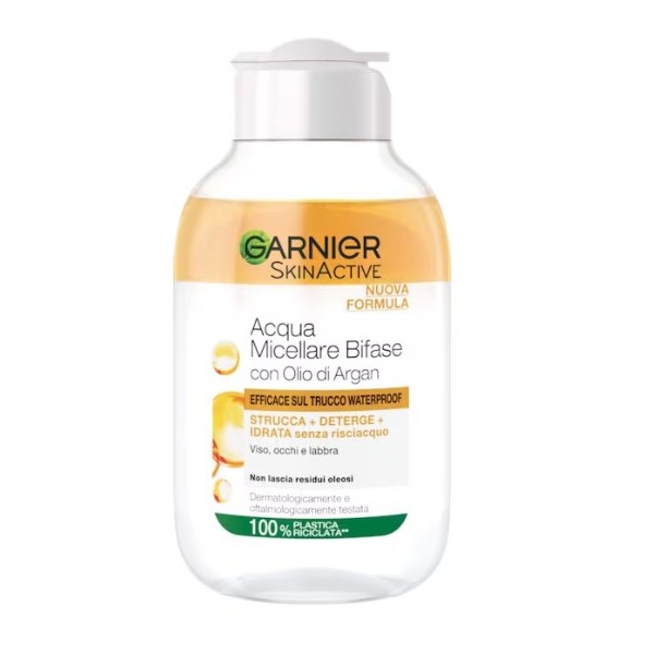 MAYBELLINE NEW YORK MAKE-UP IN THE CITY CORRETTORE IL CANCELLA ETA' LIGHT (01) E ACQUA MICELLARE BIFASE